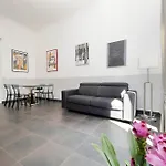 Apartment Neo Urbis Art Aparts *