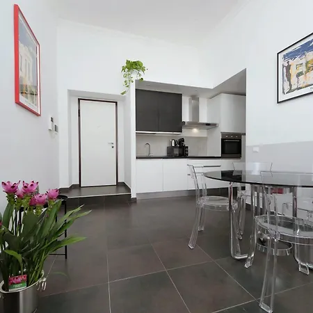 Neo Urbis Art Aparts Apartman Róma