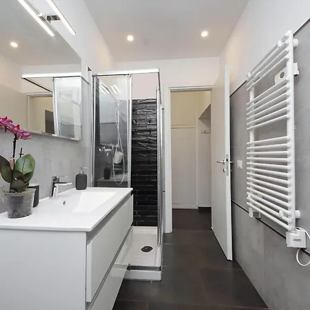 Apartman Neo Urbis Art Aparts
